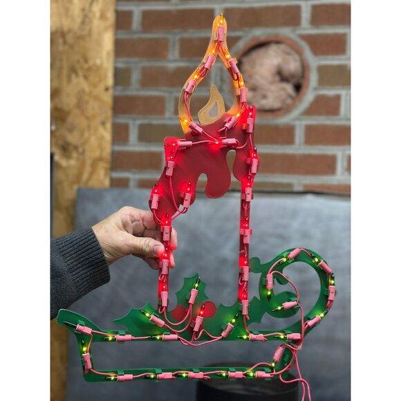 VTG Light-Up Christmas Candle Decoration Bulbs – Electric Plug-In Holiday Decor - Picture 2 of 9